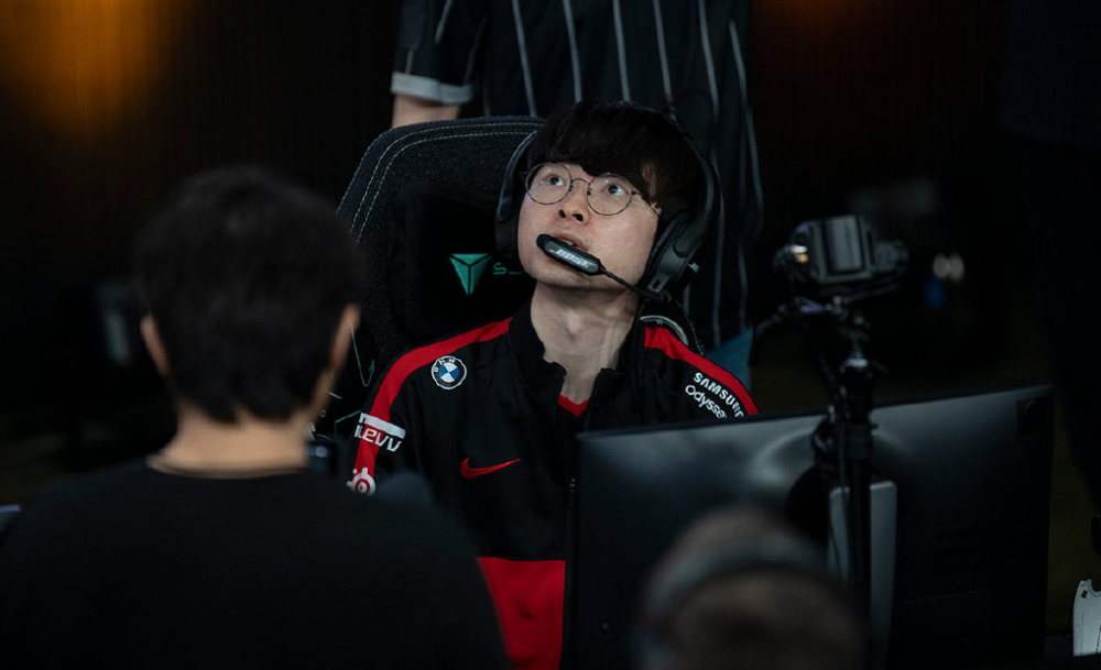 关于RNG碾压EDG,ShowMaker团战一打五焦点之战半决赛,成为赛场最大亮点的信息 关于RNG碾压EDG,ShowMaker团战一打五焦点之战半决赛,成为赛场最大亮点的信息