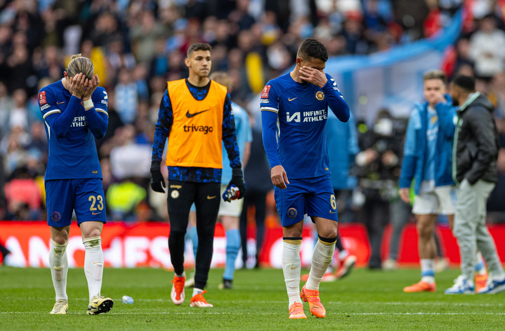 英格兰完胜曼城，卡拉斯科扛起全队的简单介绍