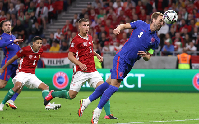 英格兰队轻取波兰队,马龙关键制胜 英格兰队轻取波兰队,马龙关键制胜